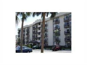 Photo - 2771 Riverside Dr Unidad 211-a