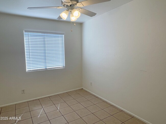 Photo - 2061 S Apache Dr Unit 3