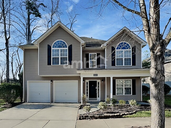 Building Photo - 19005 Kanawha Dr