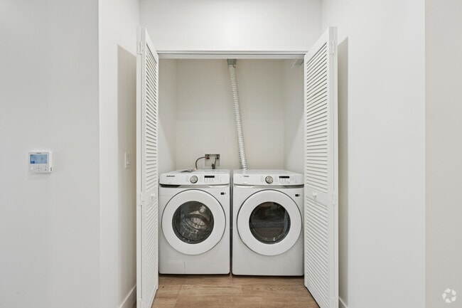 5BR, 5BA - Unit 104 - Laundry