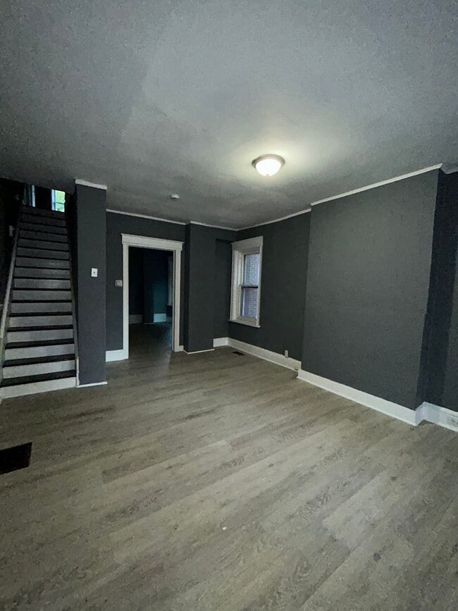 Photo - Nice size house 4 beds 2 bath