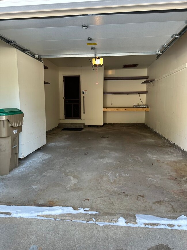 Photo - 515-517 Bridgewater Unit 515 Bridgewater