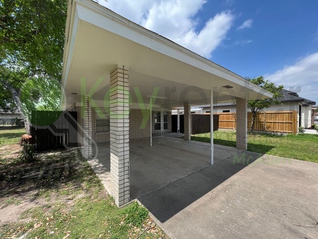 Photo - Beautiful 4bed/3 bath Home in McAllen