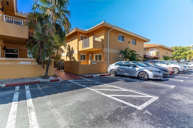 Building Photo - 13900 SW 65th Terrace Unit 9