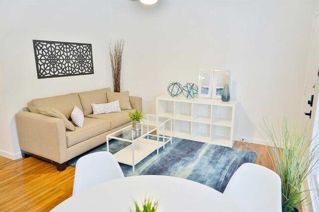 219 Marshall St Unit 114