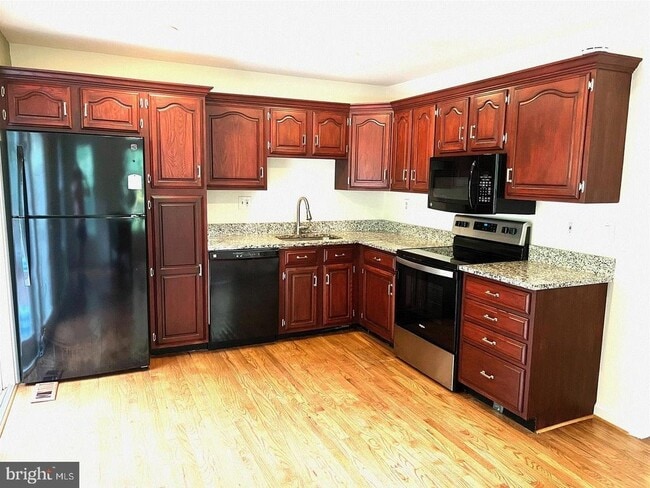 Photo - 11951 Heathcote Ct