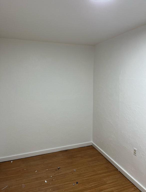 Photo - 115 Briton Ave