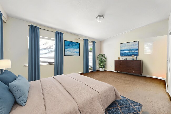 Photo - 401 Claudia Dr