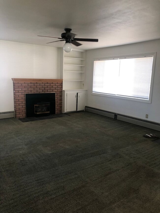 Photo - 2 Bed 1 Bath House with Garage