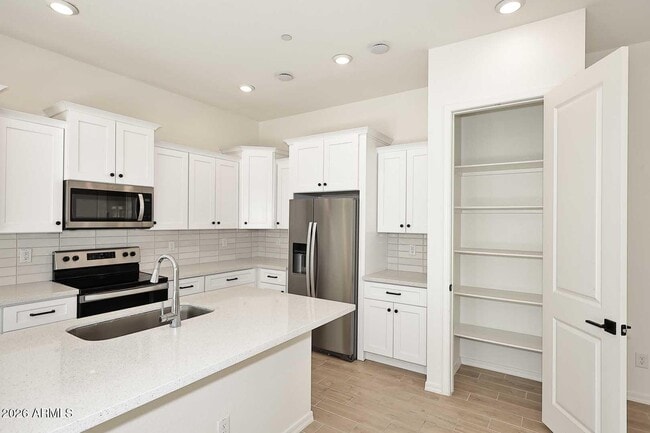 Photo - 202 E Markwood Dr
