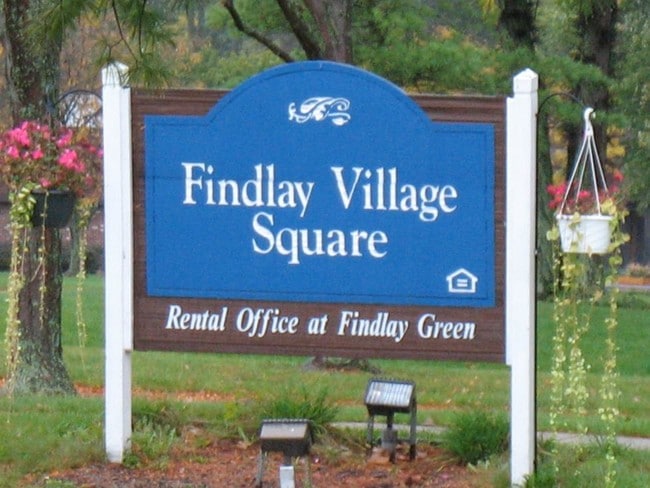 Findlay Village Square