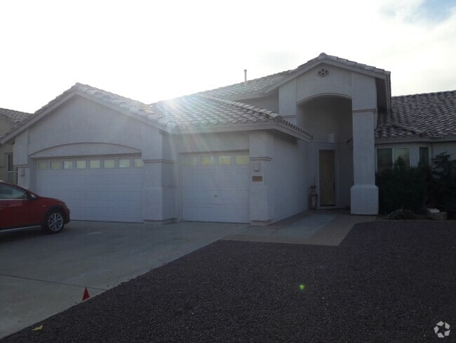 Building Photo - 20660 N 41st Ave Rental