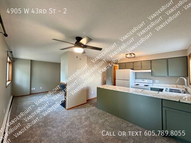 Photo - 4905 W 43rd St Unit 2