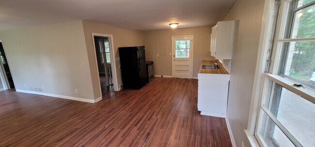 Photo - 4267 Chamblee Tucker Rd