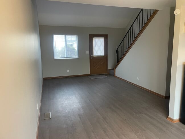 Photo - 1793 Goddard Ln