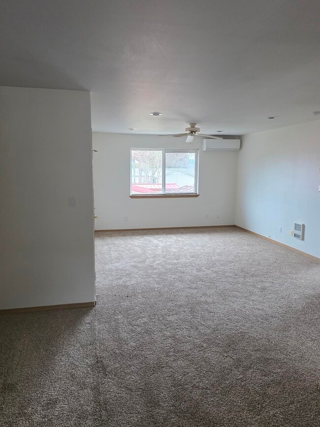 Photo - 294 Stadium Dr N Unit 294