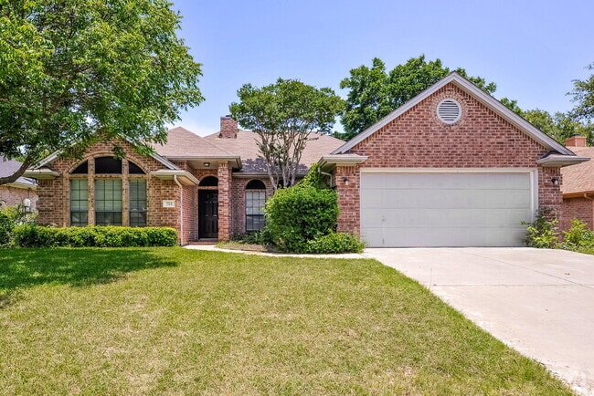 Building Photo - 752 Bryan Dr Rental