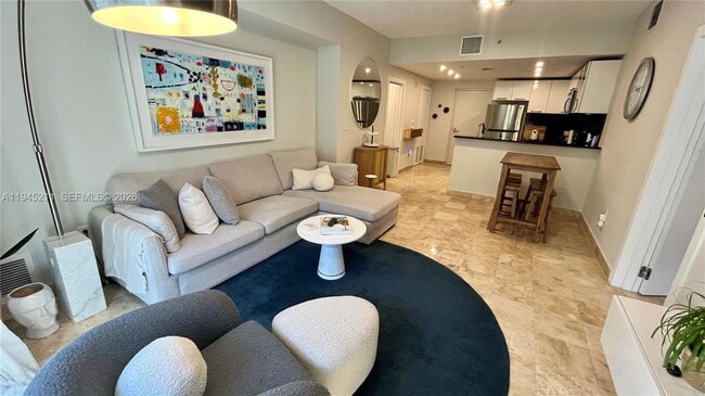 Photo - 3339 Virginia St