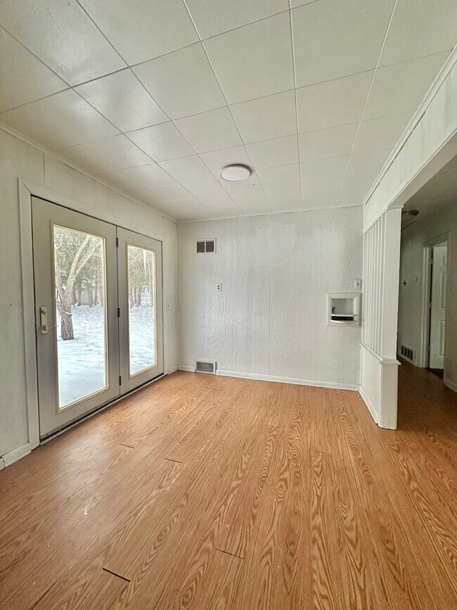 Photo - 833 Westmoreland Ave