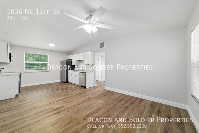 Photo - 1036 NE 13th St