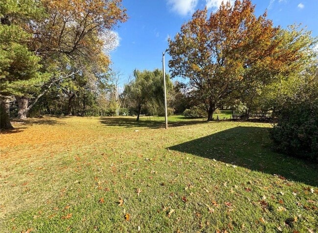113 Warrensburg Dr