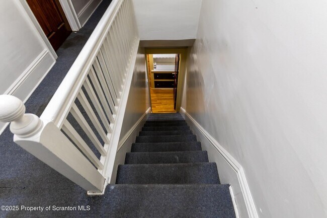 Photo - 921-923 Clay Ave