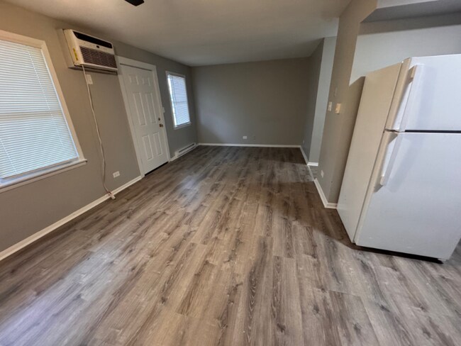 Photo - 474 W 14th Pl Unit 8