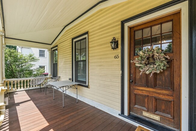 Photo - 65 Church St