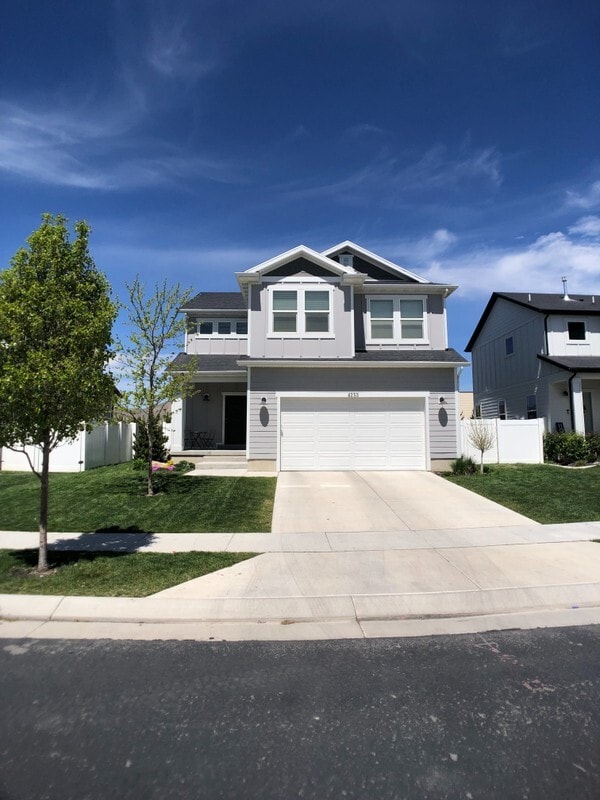 Building Photo - 4253 E Willow Oak Way