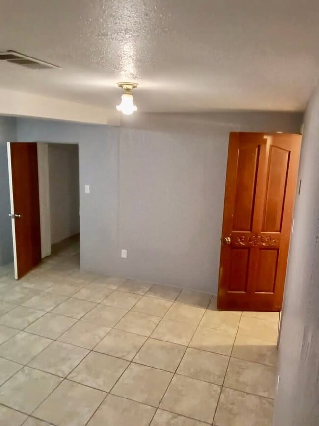 Photo - 3610 Fairfax St