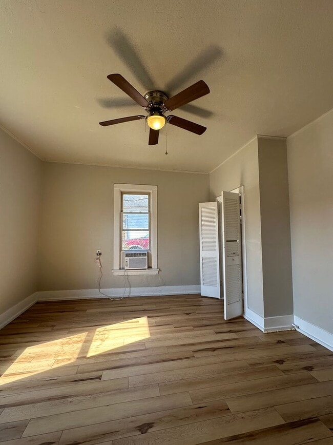 Photo - $1,100.00 MOVE-IN-SPECIAL