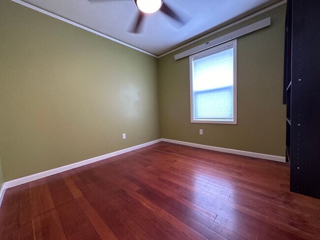 Photo - Modern & Affordable in Cully Unit The Cully 4819