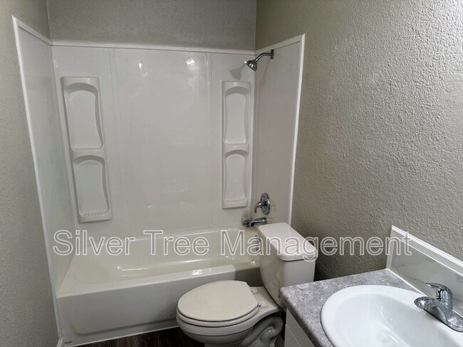 Photo - 1310 Meriwether Ave