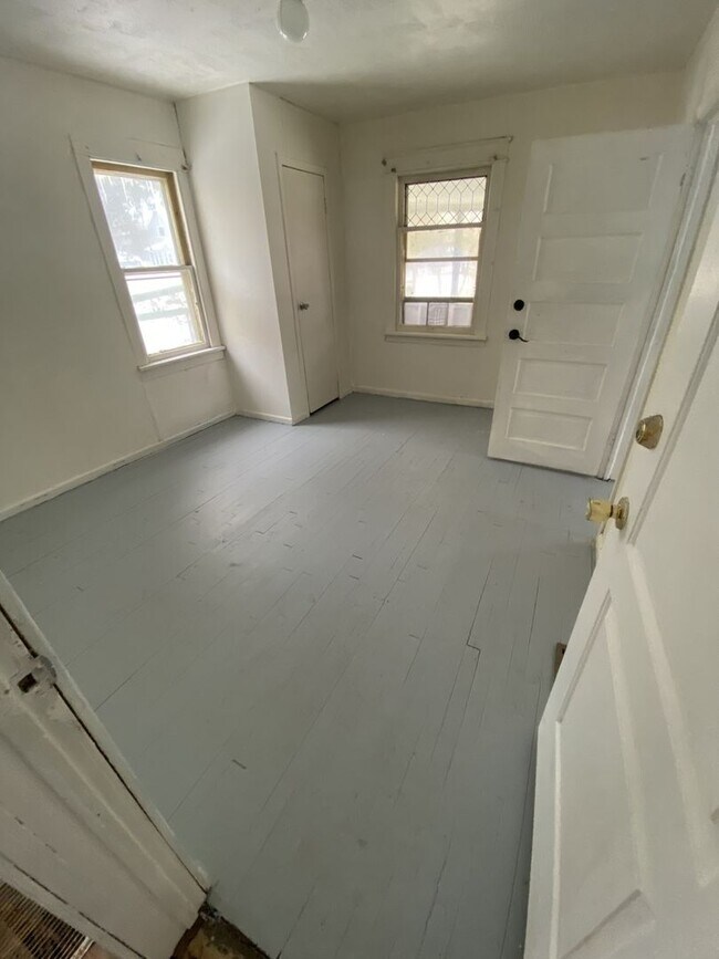 Photo - 1701 Maple St Unit 1701 Maple St - JM Anderson