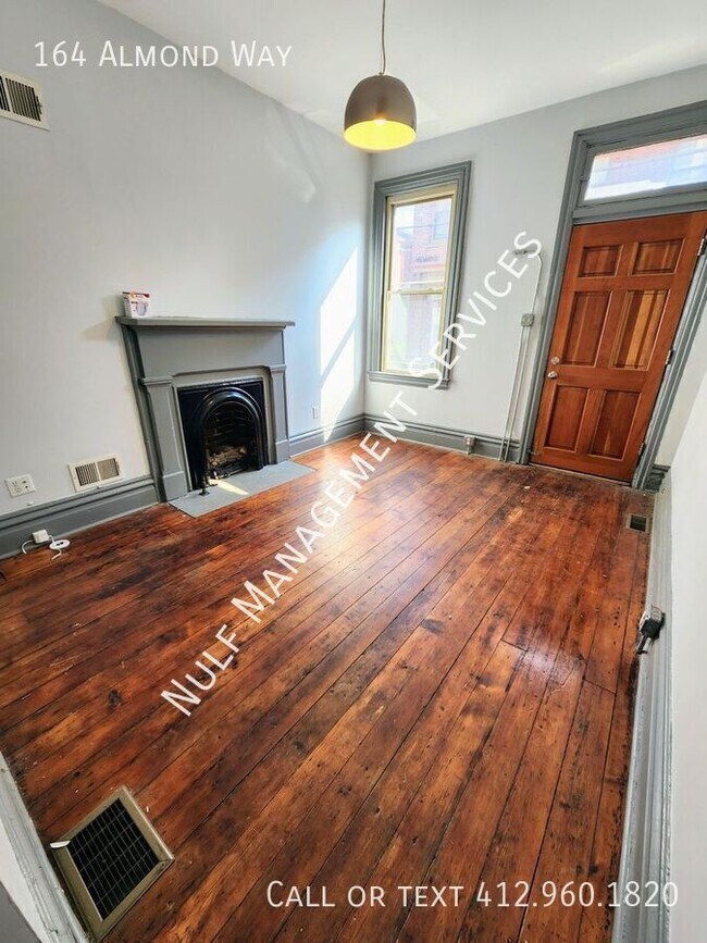 164 Almond Wy