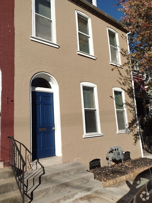 Rentals with a Yard near Salunga PA 44 Rentals