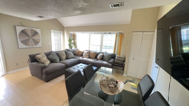 Photo - This 2 bedroom/1.5 bath condo has it all!