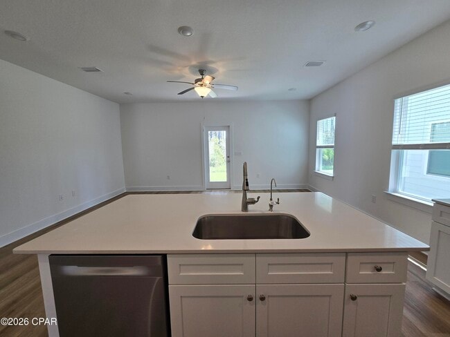 Photo - 186 Ellery Ln
