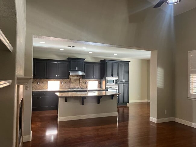 Photo - Charming 4-Bed, 2-Bath Single-Story Home f...