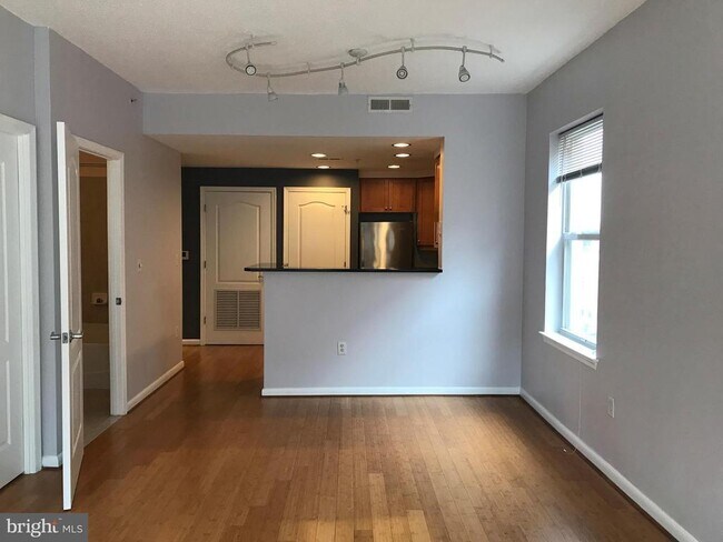 Photo - 1111 11th St NW Unit 510