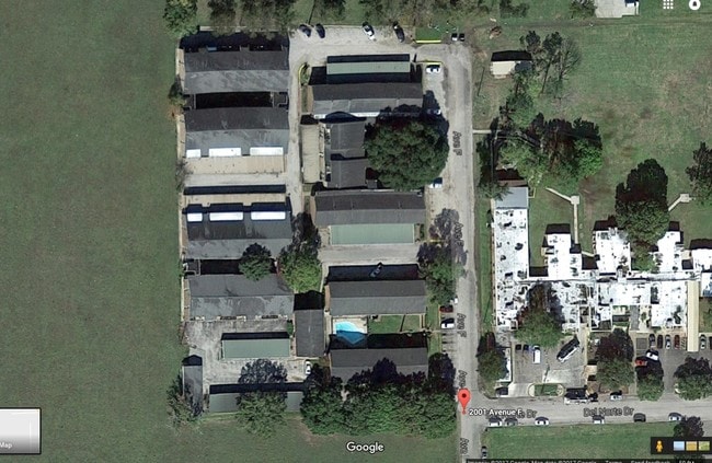 Greenbriar Apartments