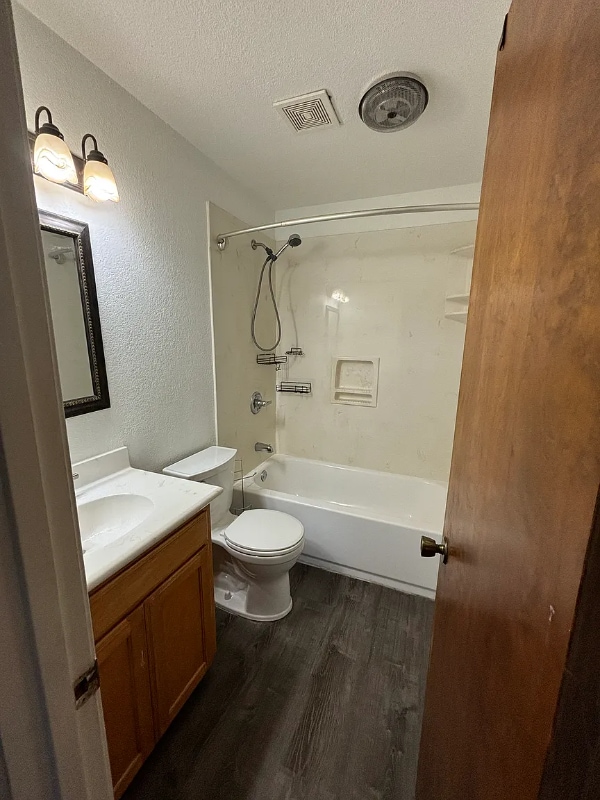 Photo - 901 Marilyn Dr