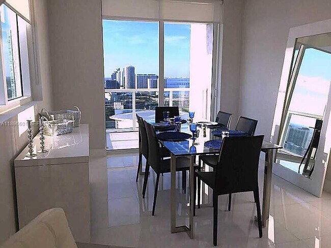 Photo - 244 Biscayne Blvd Unit 3408