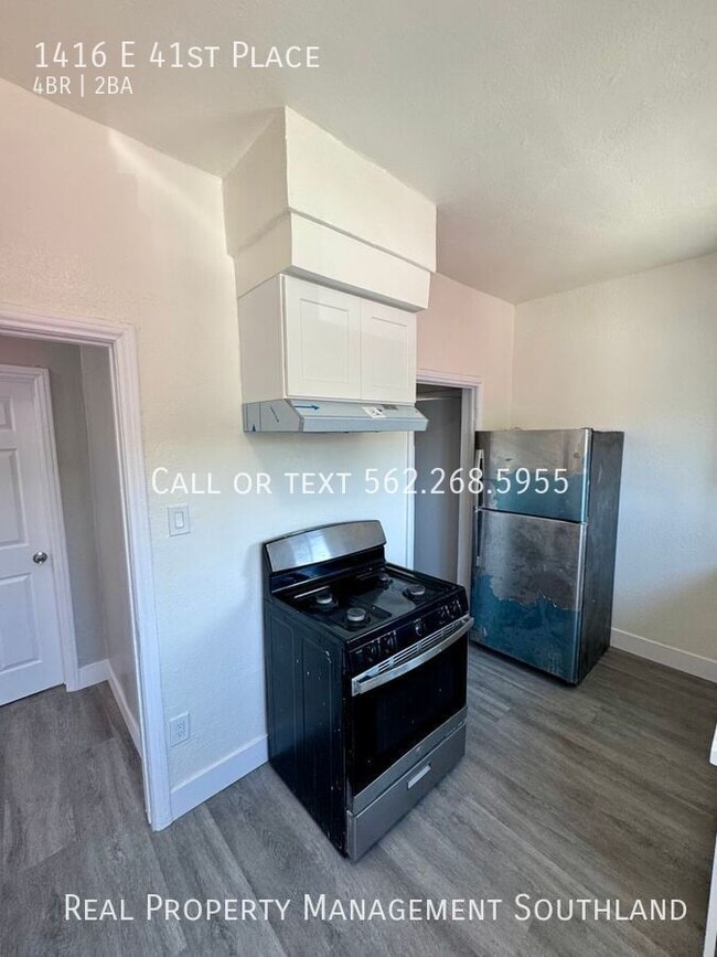 Photo - 1416 E 41st Pl Apartment