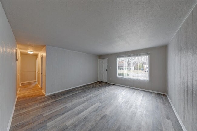 Photo - 7614 E 34th St