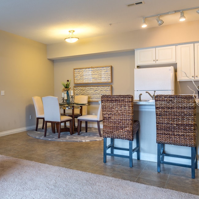 Lakeside at Fallen Timbers Apartments Townhomes for Rent Maumee, OH