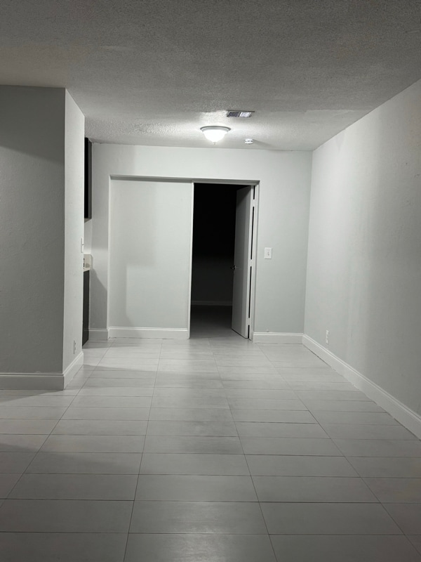 Building Photo - 5802 NW 12th St Rental
