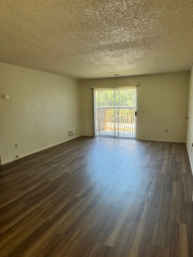 Photo - 1801 Conifer Way Unit 4