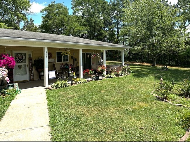 Photo - 320 Caraway Ln
