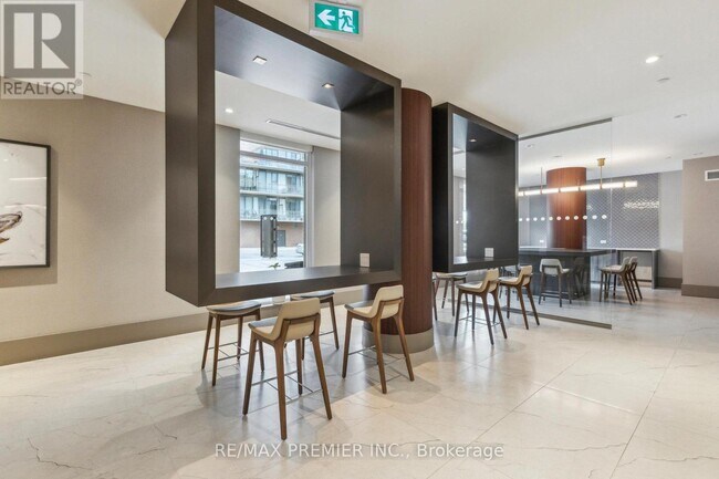 Photo - 55 Duke St W Unit 1709